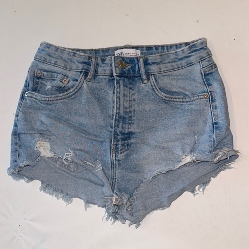 Zara distressed, raw hem denim shorts